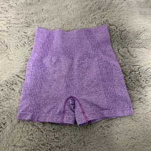 DONATED Seamless Contour Workout Shorts
